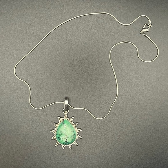 Sterling Silver Turquoise Pendant Necklace Teardrop Sunburst Southwestern Style - Picture 3 of 4